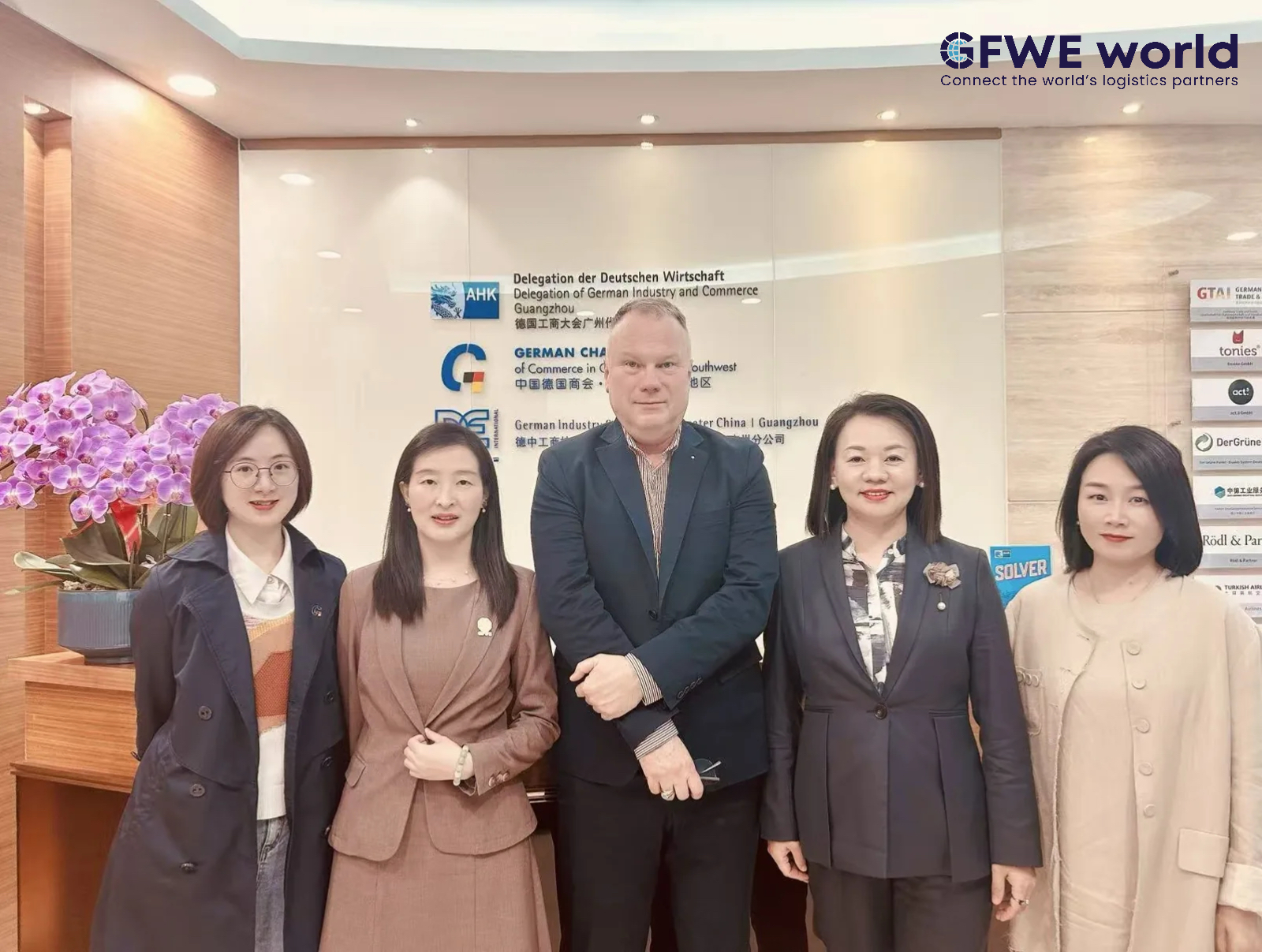 GFWE representatives with Mr. Martin Klose, Executive Director and Board Member of the German Chamber of Commerce in China – South & Southwest, in Guangzhou